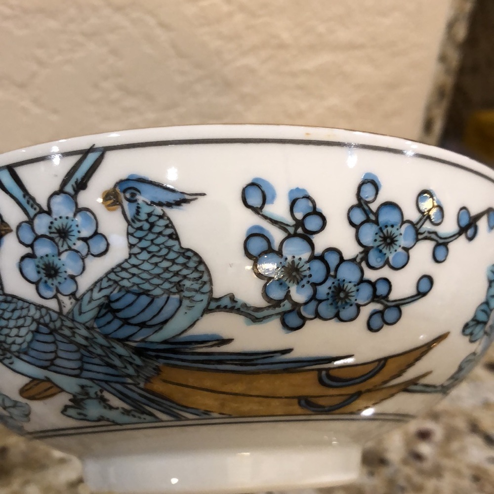Japanese Gold Imari Hand-painted Porcelain Bowl - Picture 5 of 10